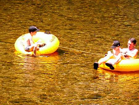 Rafting past Deadbeat Pete's