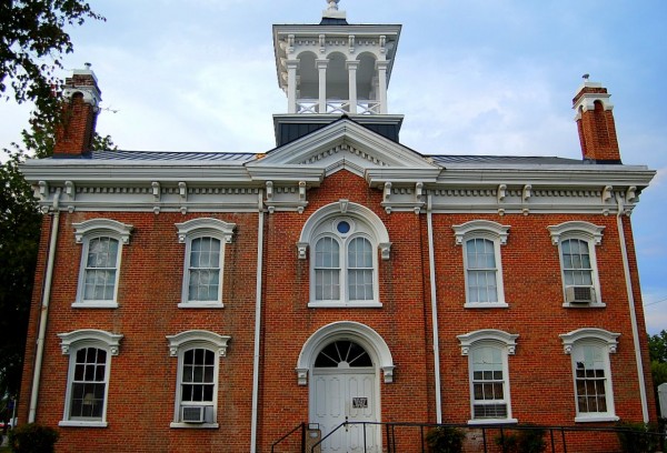 dsc_3430-1 Manchester, TN Court House