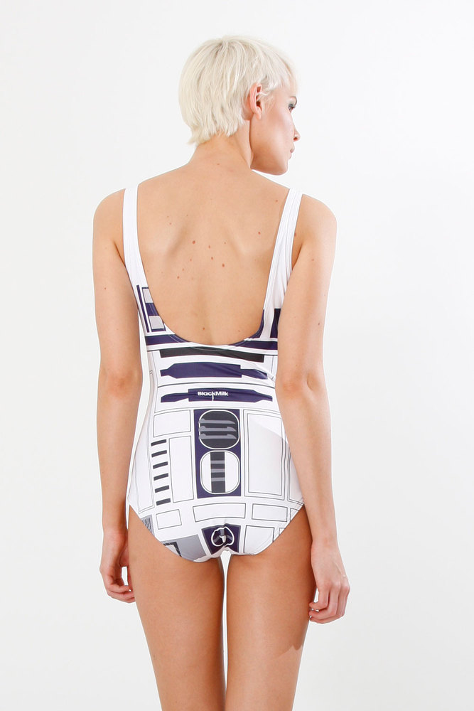 Caption Contest – R2D2 Swimsuit Edition. Tuesday, October 26th, 2010 | Star 